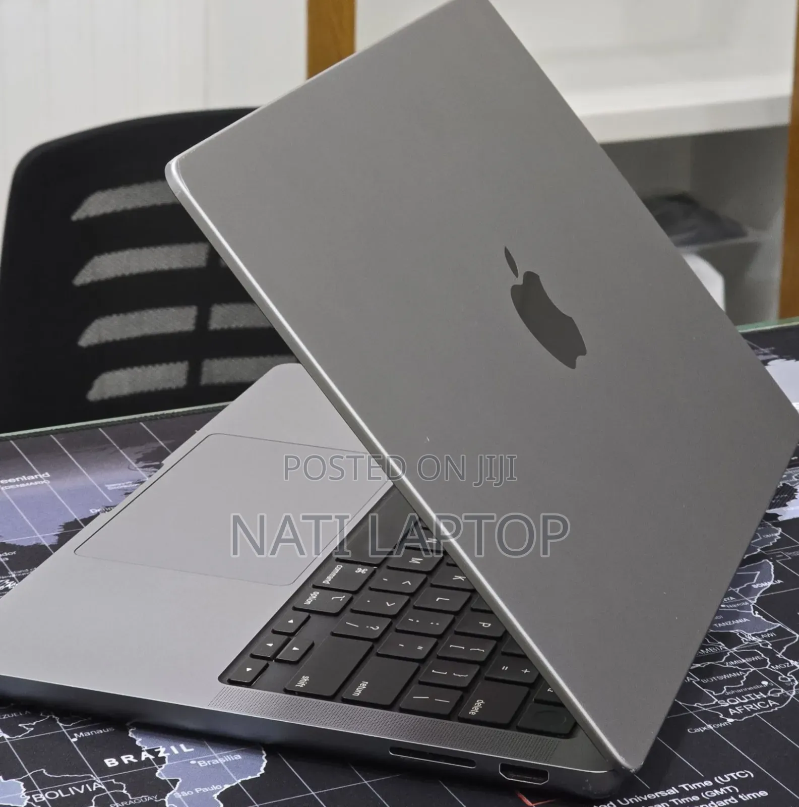 New Laptop Apple MacBook Pro 2023 M3 8GB Apple M3 Pro SSD 512GB