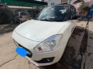 Suzuki Swift 2022 Ivory