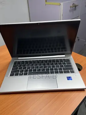 New Laptop HP EliteBook 830 16GB Intel Core i7 SSD 512GB
