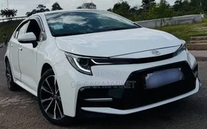Toyota Corolla 2022 White