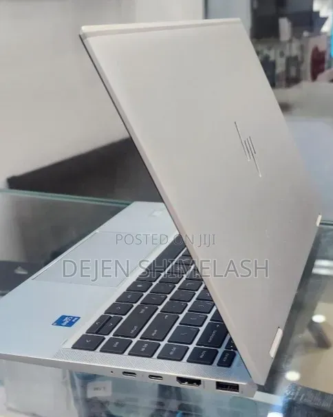 New Laptop HP EliteBook 1040 G8 16GB Intel Core i5 SSD 512GB