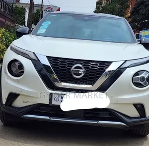 Nissan Juke 2022 White