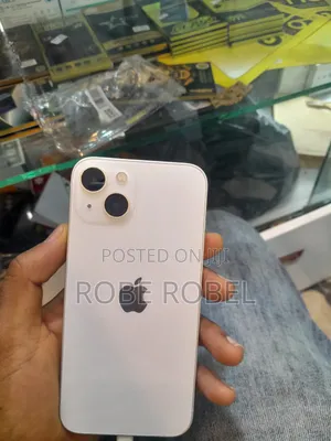 New Apple iPhone 13 128 GB White