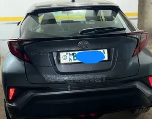 Toyota C-HR 2020 Gray