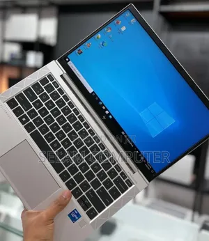 New Laptop HP EliteBook 830 G8 16GB Intel Core i7 SSD 512GB