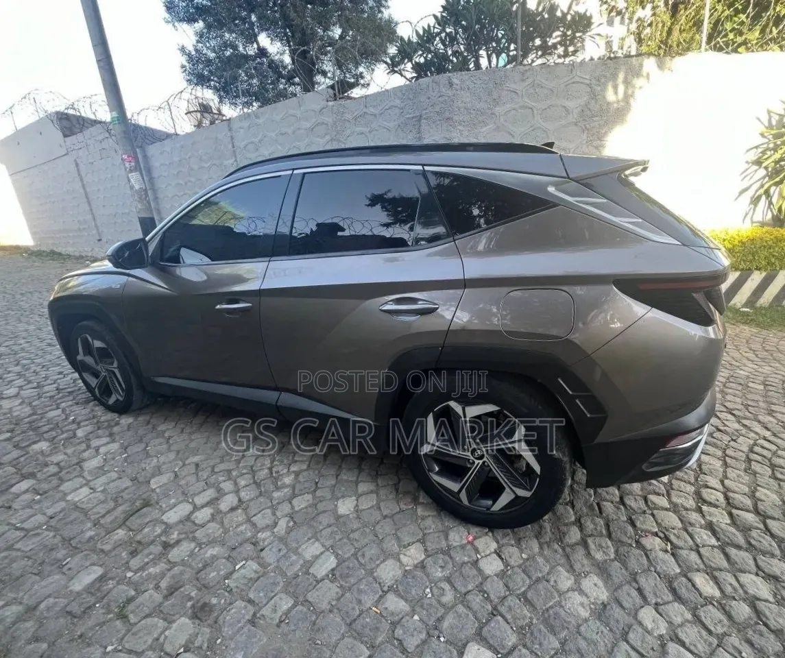 Hyundai Tucson Sport 2021 Gray