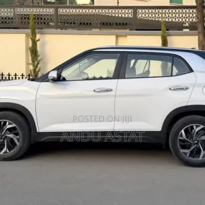 Hyundai Creta 2022 Off white
