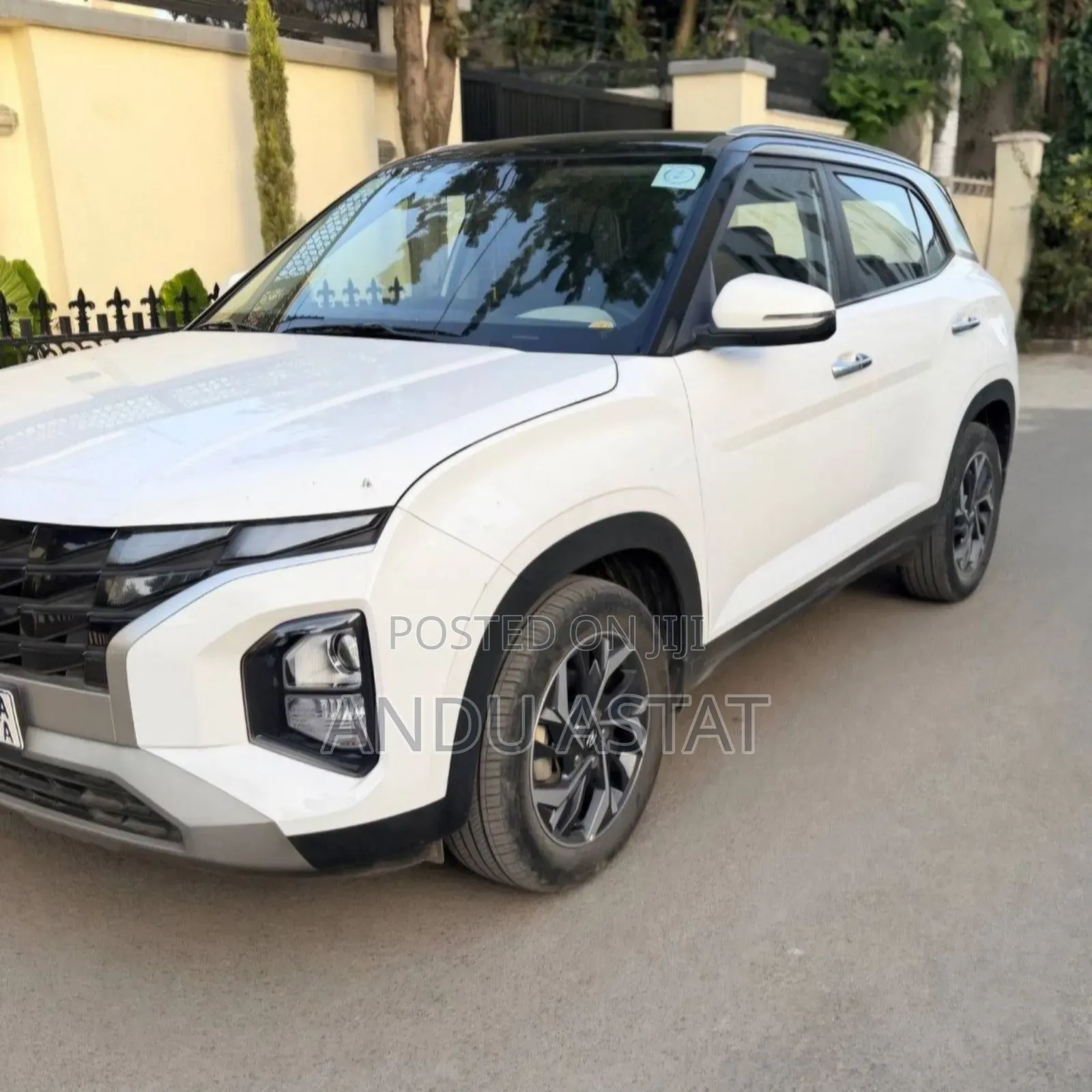 Hyundai Creta 2022 Off white