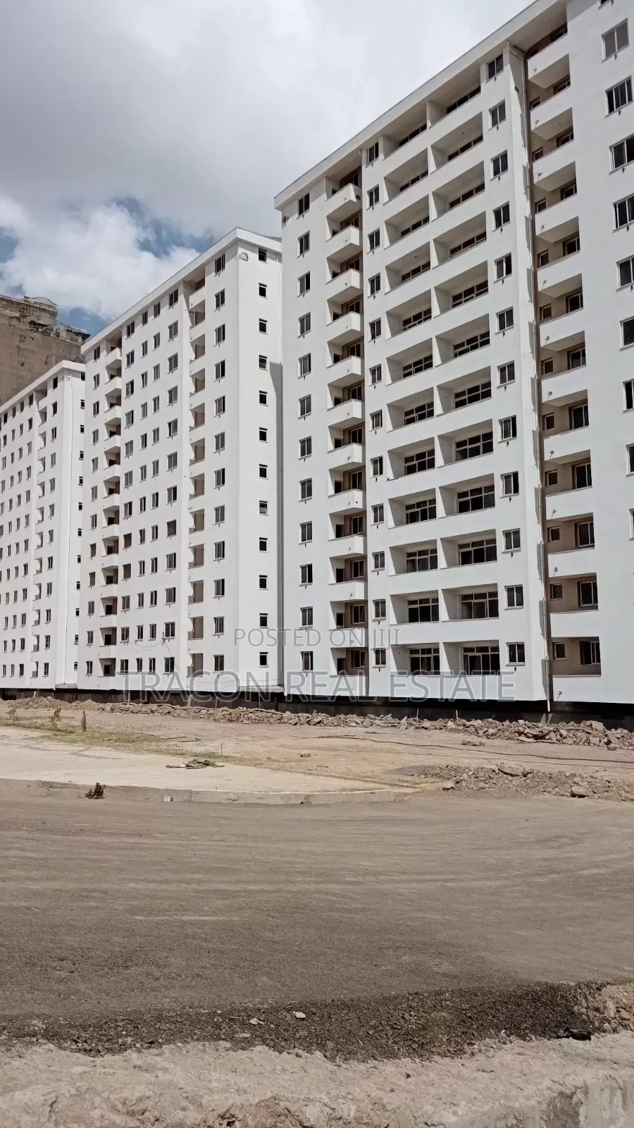 Furnished 3bdrm Apartment in Amdehun Real Estate, Nifas Silk-Lafto