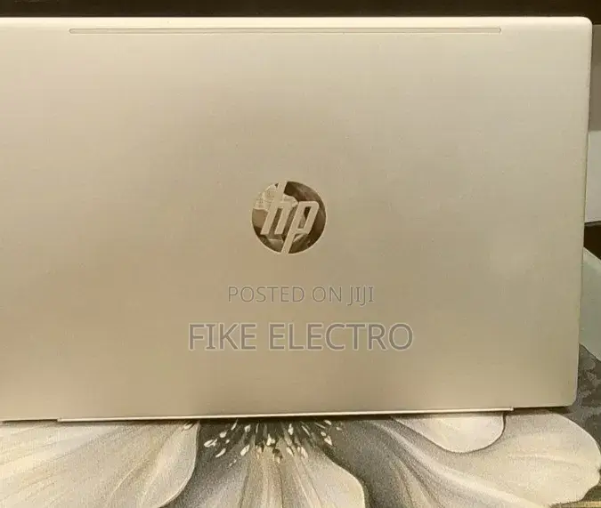 New Laptop HP Pavilion 15 8GB Intel Core i5 SSD 512GB