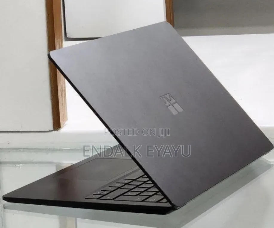 New Laptop Microsoft Surface Laptop 4 16GB Intel Core i7 SSD 512GB
