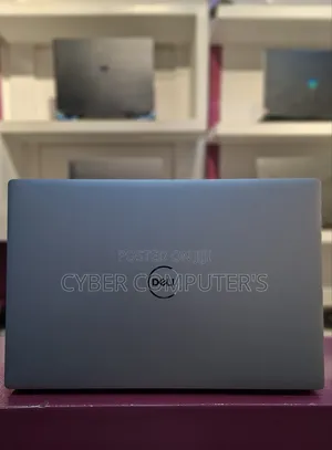 New Laptop Dell XPS 13 8GB Intel Core i5 SSD 256GB