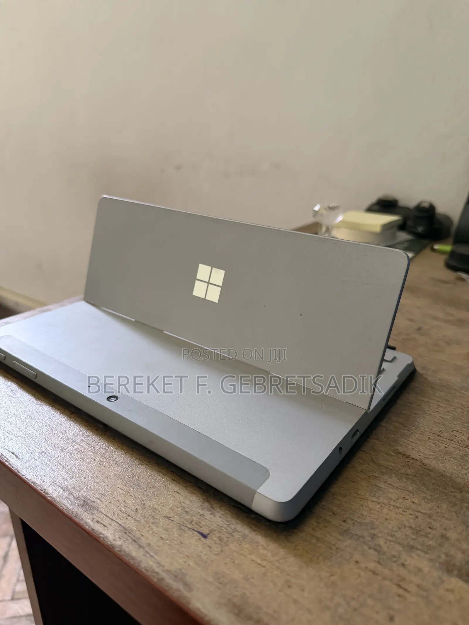 Laptop Microsoft Surface Go 3 8GB Intel Core i3 SSD 128GB
