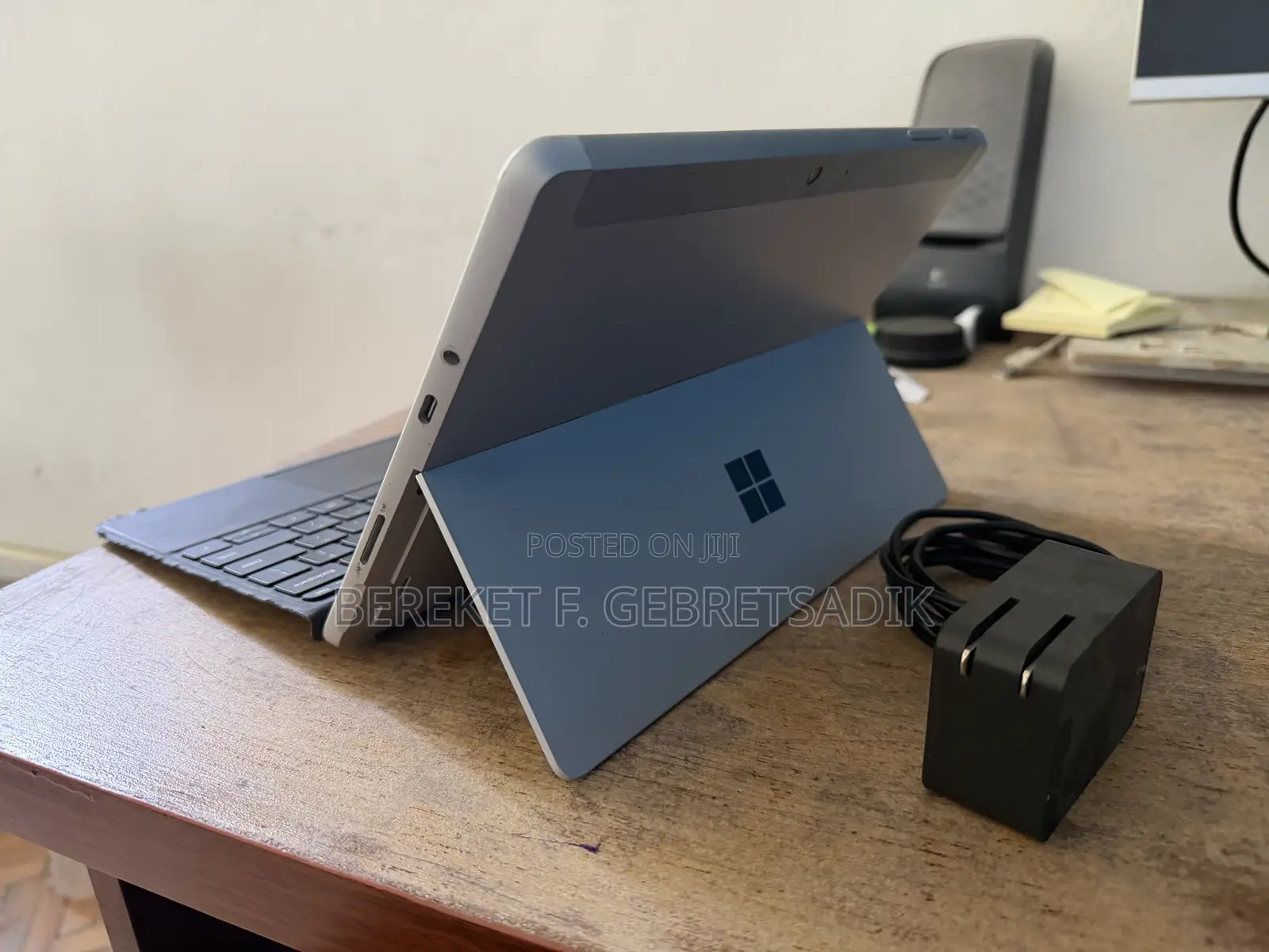 Laptop Microsoft Surface Go 3 8GB Intel Core i3 SSD 128GB