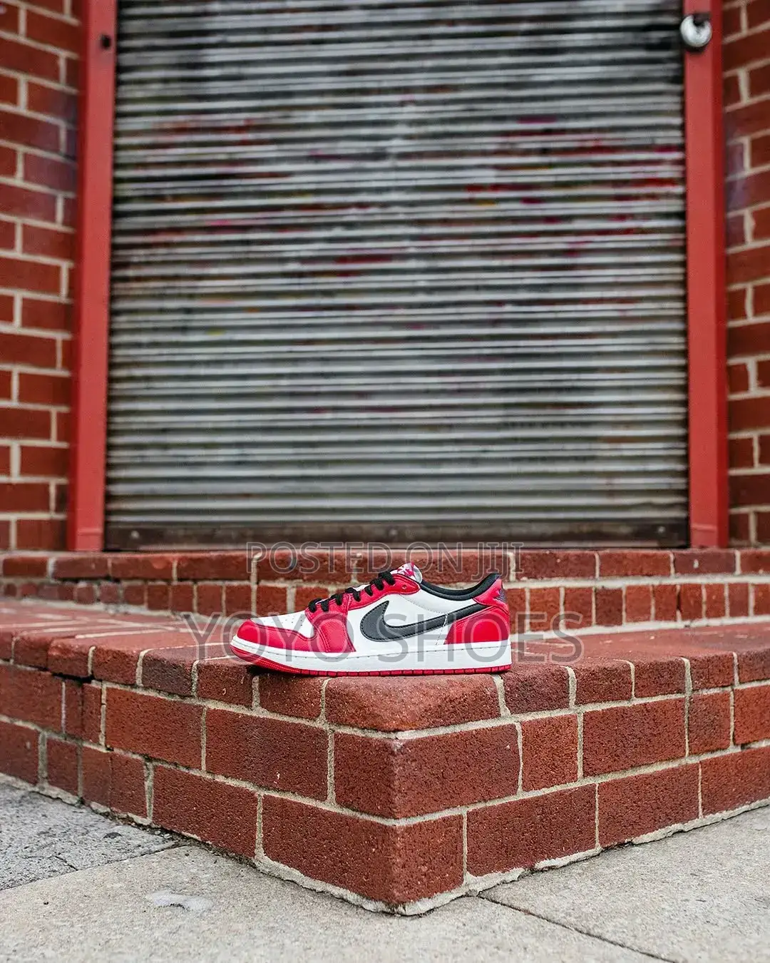 Air Jordan 1 Low Og "Chicago" Vibrant Varsity Red, Black,White