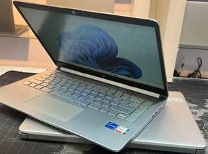 New Laptop HP 16GB Intel Core i5 SSD 512GB