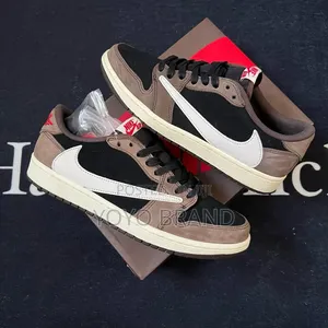Nike Air Jordan 1 Low X Travis Scott in Mocha,