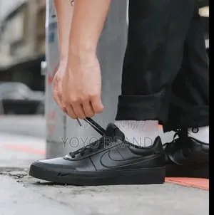 Nike Court Shot Sneakers Sleek Black