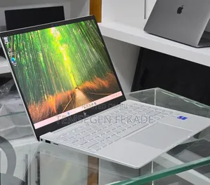 New Laptop HP Pavilion 14 16GB Intel Core i7 SSD 1T