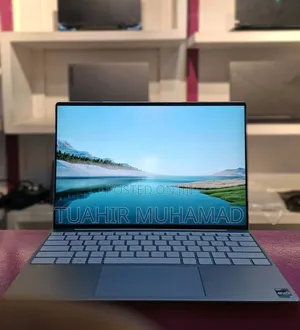 New Laptop Dell XPS 13 8GB Intel Core i5 SSD 256GB