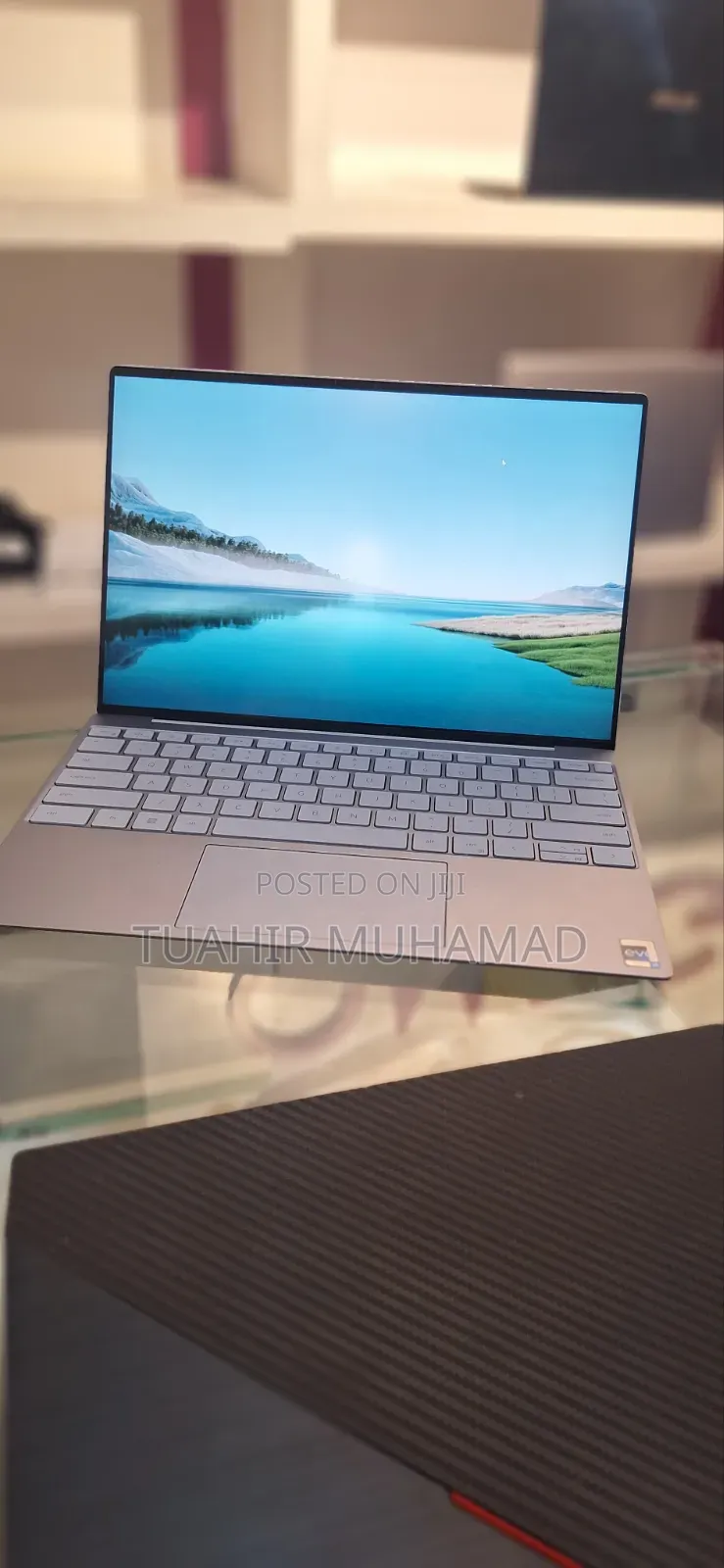 New Laptop Dell XPS 13 8GB Intel Core i5 SSD 256GB