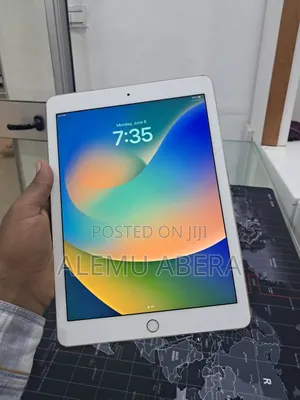 New Apple iPad Pro 128 GB