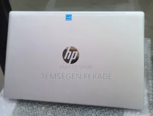 New Laptop HP 16GB Intel Core i5 SSD 512GB