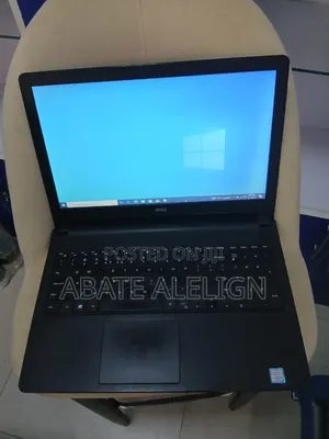 Laptop Dell Vostro 15 3000 4GB Intel Core i5 HDD 500GB