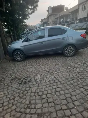 Mitsubishi Attrage 2022 Gray