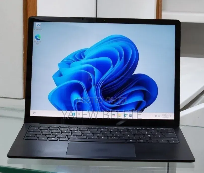 New Laptop Microsoft Surface Laptop 4 16GB Intel Core i7 SSD 512GB
