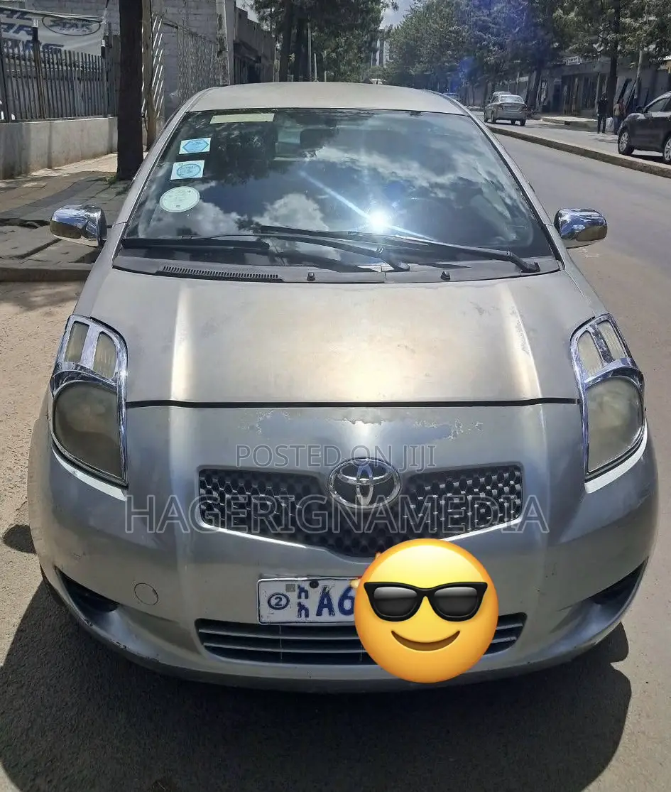 Toyota Yaris 2007 Silver
