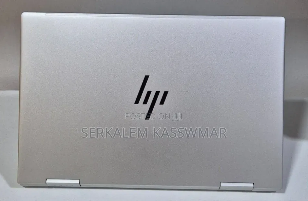 New Laptop HP Envy X360 8GB Intel Core i5 SSD 512GB