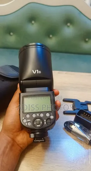 Godox V1 Speed Light