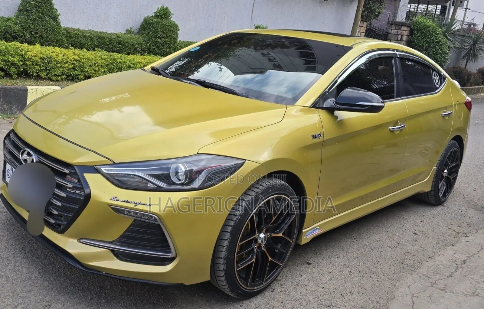 Hyundai Avante 2017 Yellow