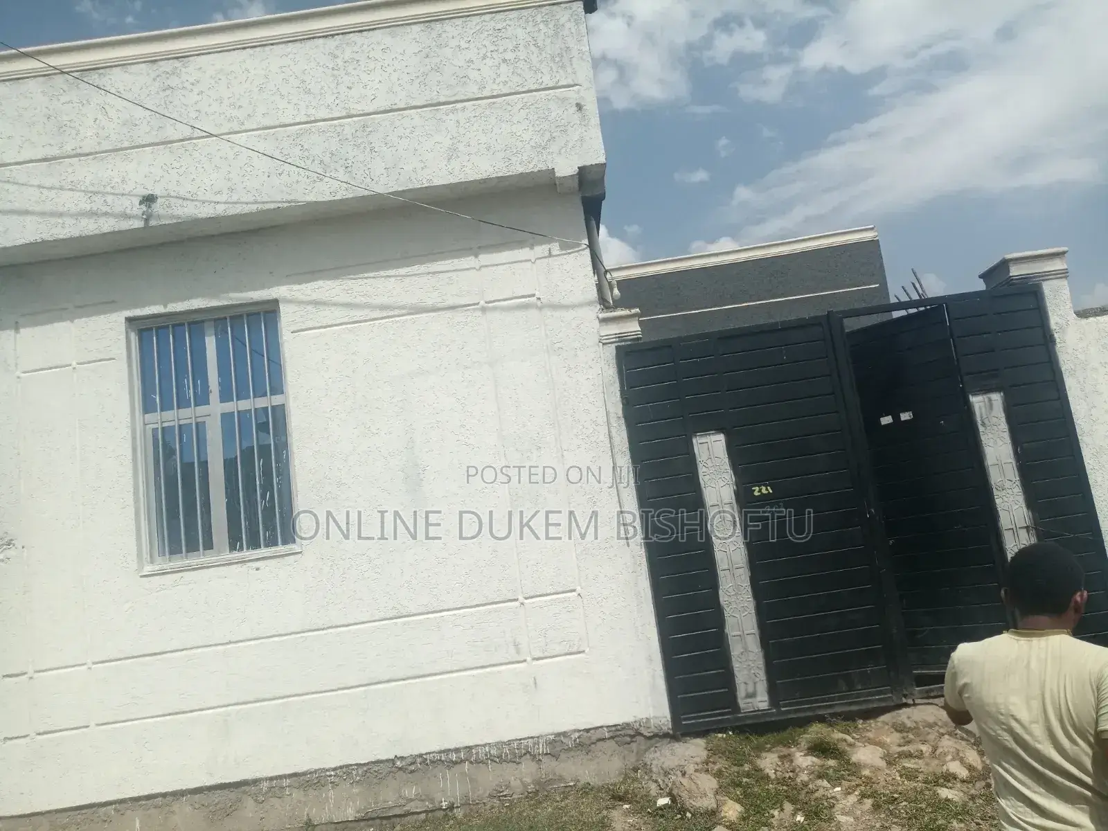 Furnished 7bdrm House in Dukem Bishoftu, East Shewa for sale