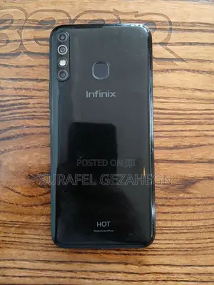Infinix Hot 8 32 GB Black