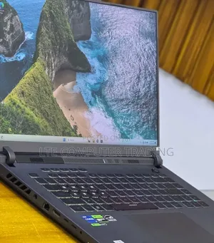 New Laptop Asus ROG Strix G16 G614 16GB Intel Core i7 SSD 1T