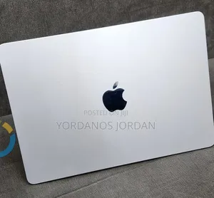 New Laptop Apple MacBook Air 2025 M4 16GB Apple M4 SSD 256GB