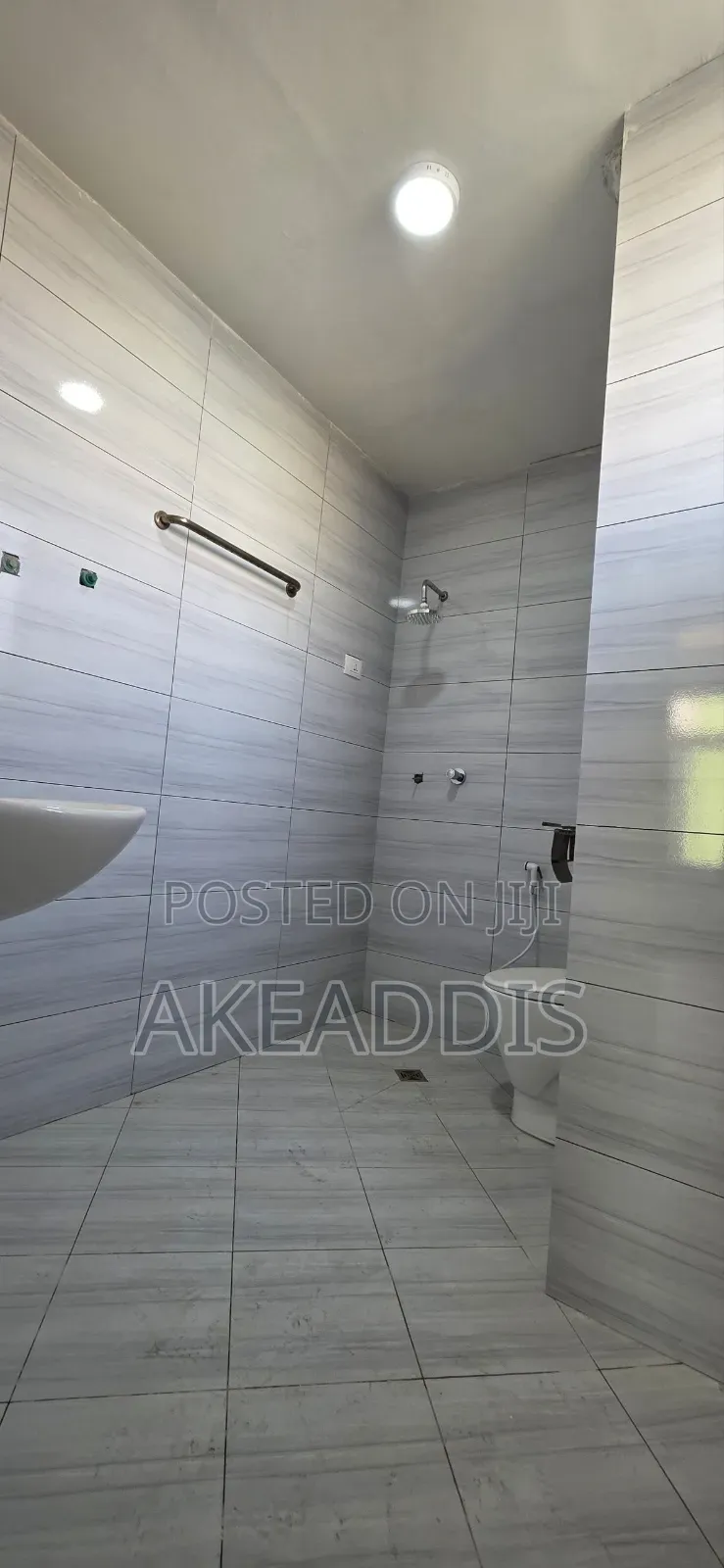 Furnished 3bdrm Condo in Bole Ayat for sale