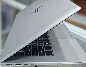 New Laptop HP EliteBook 840 G10 16GB Intel Core i5 SSD 512GB