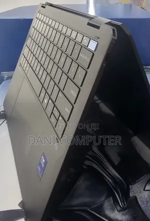New Laptop HP OmniBook Ultra Flip 14" 16GB Intel Core Ultra 7 SSD 1T