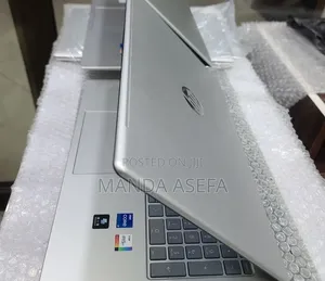 New Laptop HP Stream Notebook 16GB Intel Core i7 SSD 1T