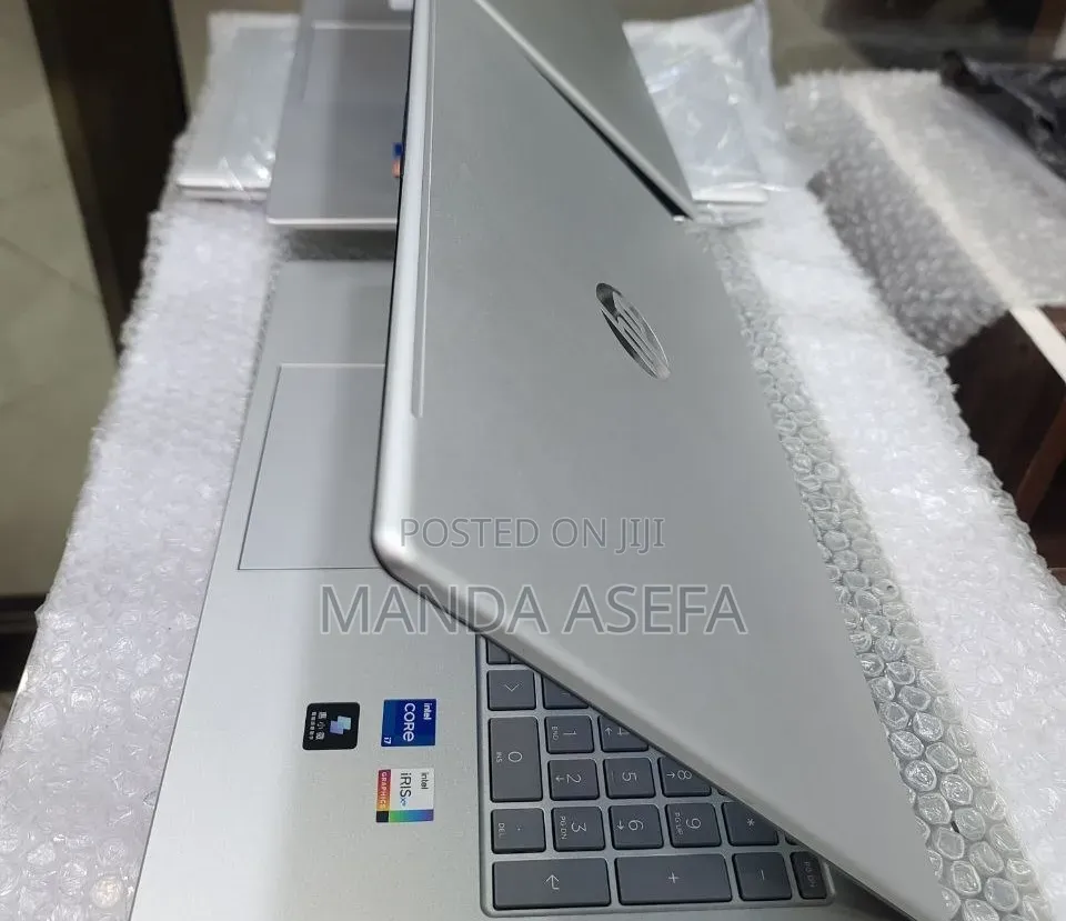 New Laptop HP Stream Notebook 16GB Intel Core i7 SSD 1T