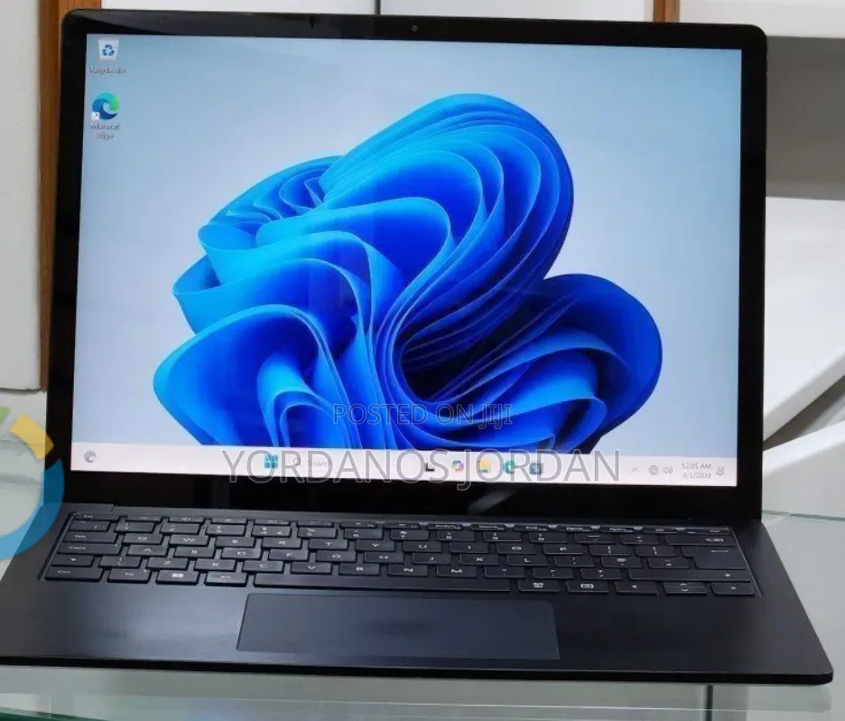 New Laptop Microsoft Surface Laptop 4 16GB Intel Core i7 SSD 512GB