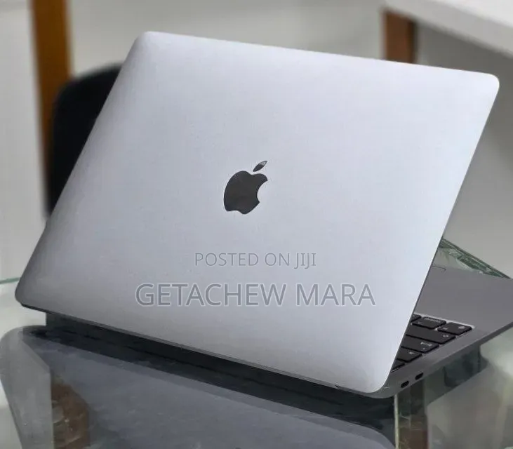 New Laptop Apple MacBook Air 2020 M1 8GB Intel SSD 256GB