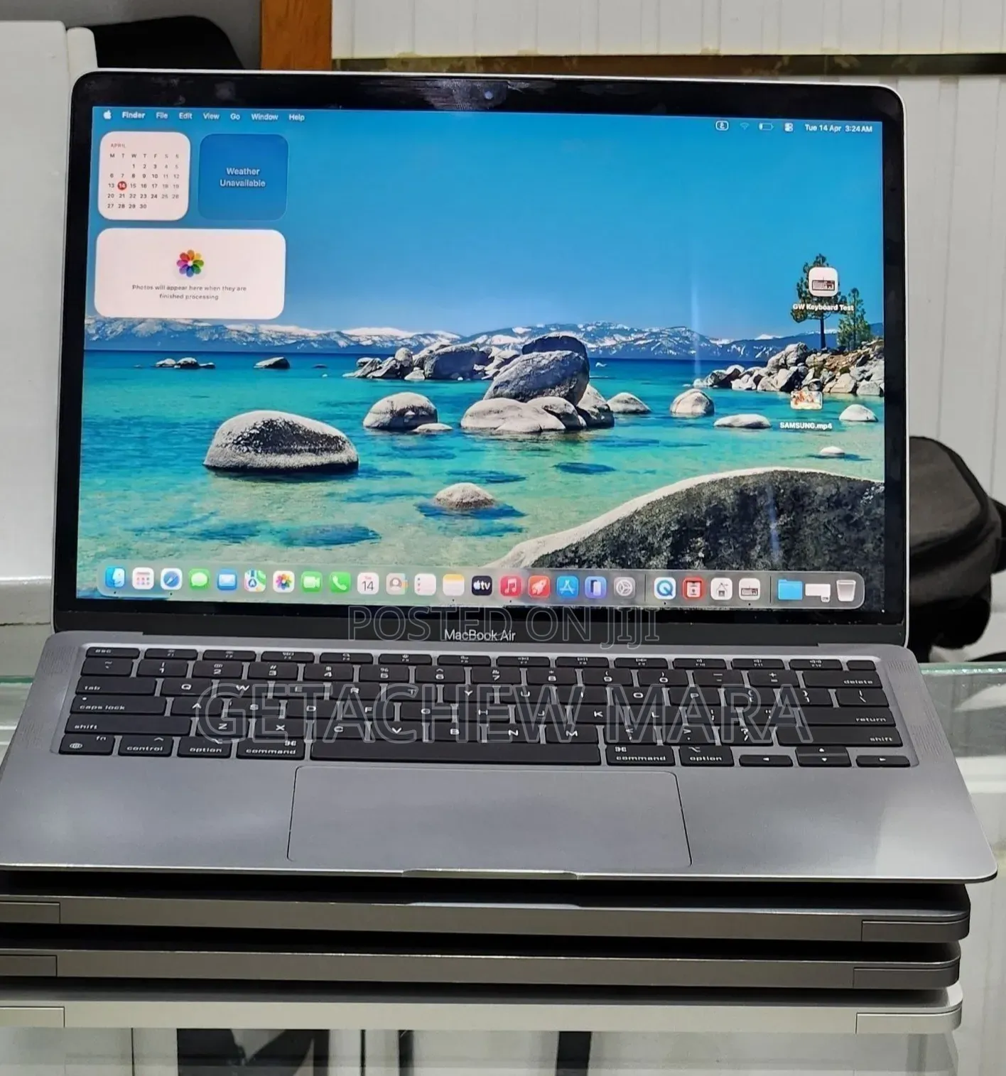 New Laptop Apple MacBook Air 2020 M1 8GB Intel SSD 256GB
