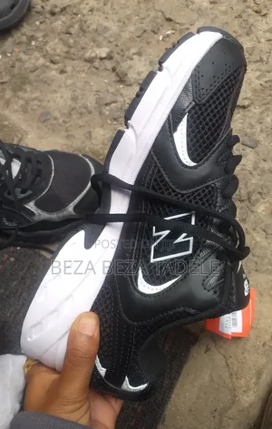 New Balance 530 Sneakers