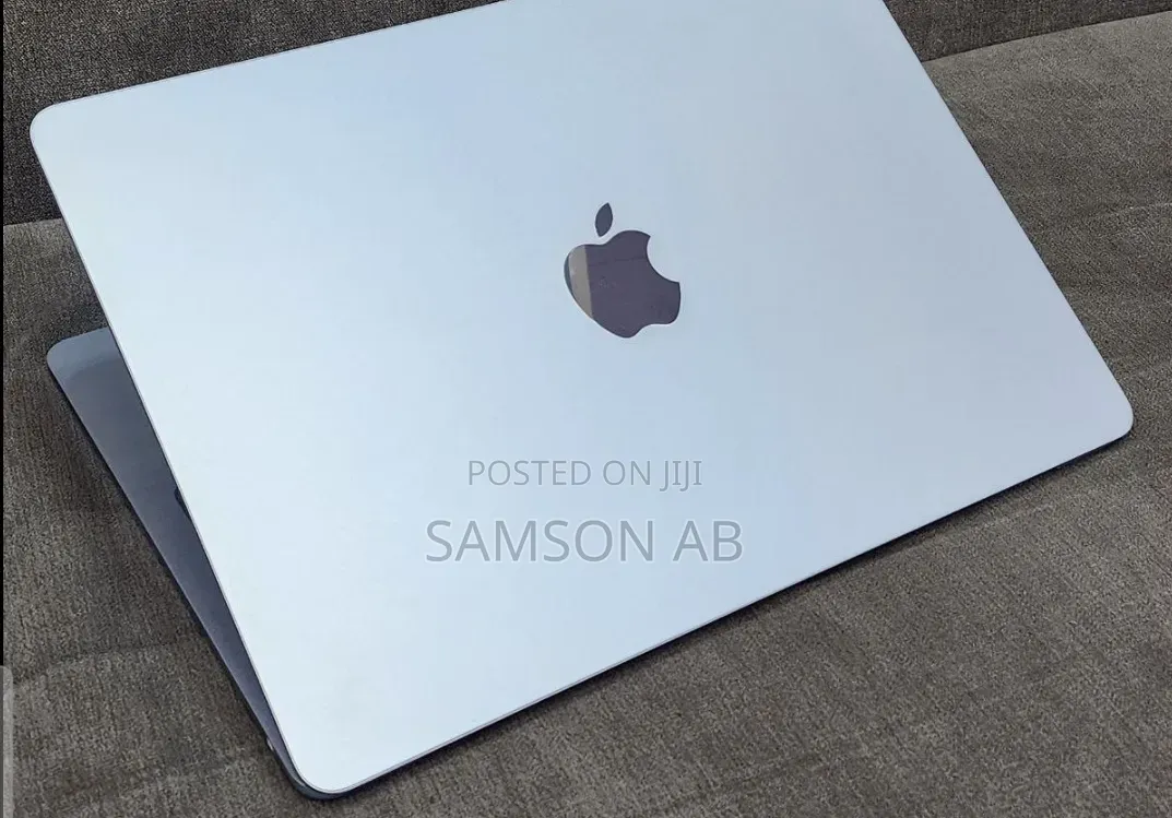 New Laptop Apple MacBook Air 2025 M4 16GB Apple M4 SSD 256GB