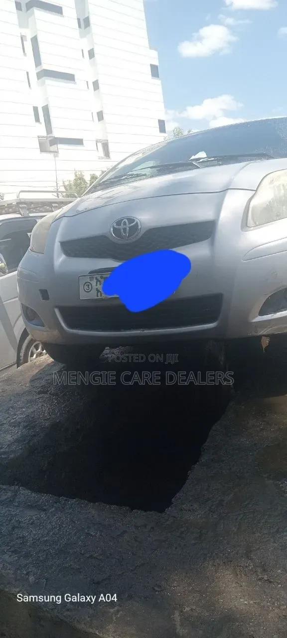 Toyota Yaris 2008 Silver
