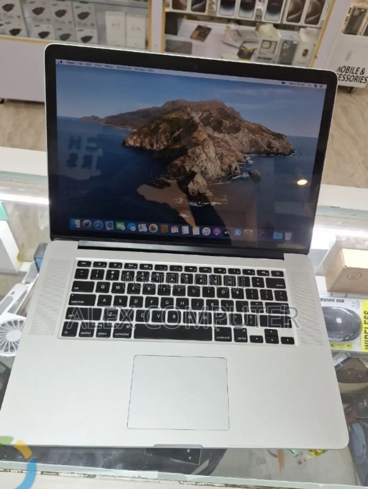 New Laptop Apple MacBook Pro 2014 16GB Intel Core i7 SSD 512GB